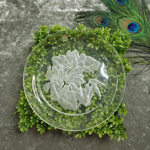 Crystal Hoya Vintage Engraved Floral Plate